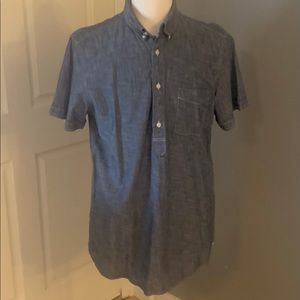 Men’s Gap Pull-over Collared Shirt